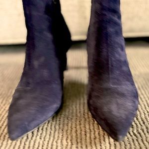 RAG AND BONE NAVY SUEDE BOOTIES 8